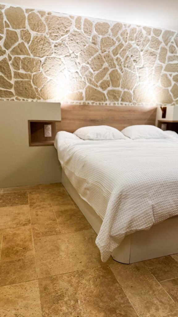 Rénovation local commercial en Airbnb